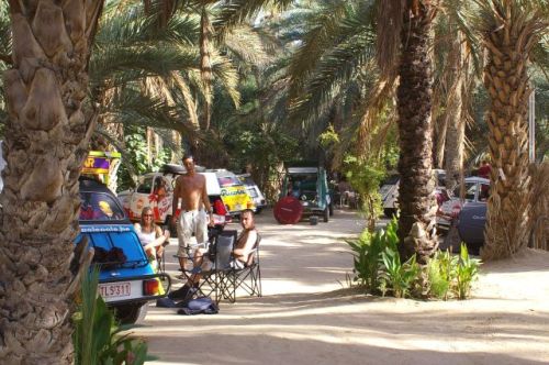 Camping in Tunesië kamperen in de woestijn