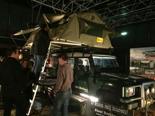 Landrover tent op het dak