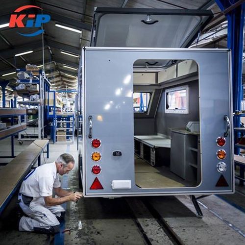 Kip fabriek hoogeveen rondleiding