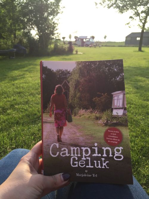 Boek Campinggeluk