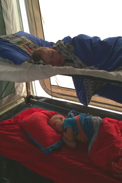 stapelbed vouwwagen