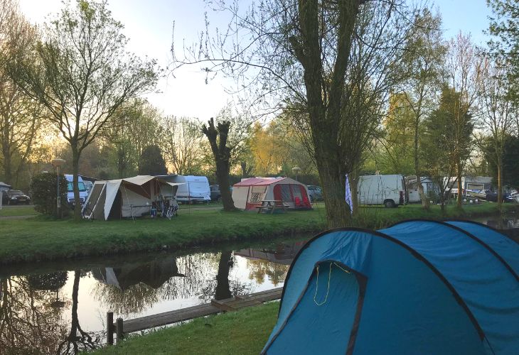 rietveen landsmeer kamperen