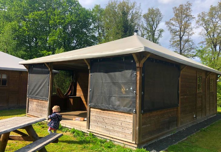 Huisje camping witterzomer