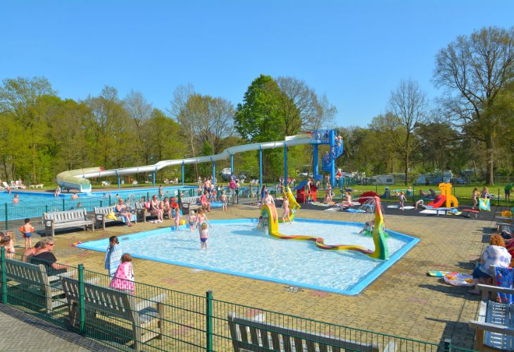 witterzomer zwembad