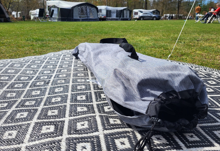 draagtas campingstoel op camping
