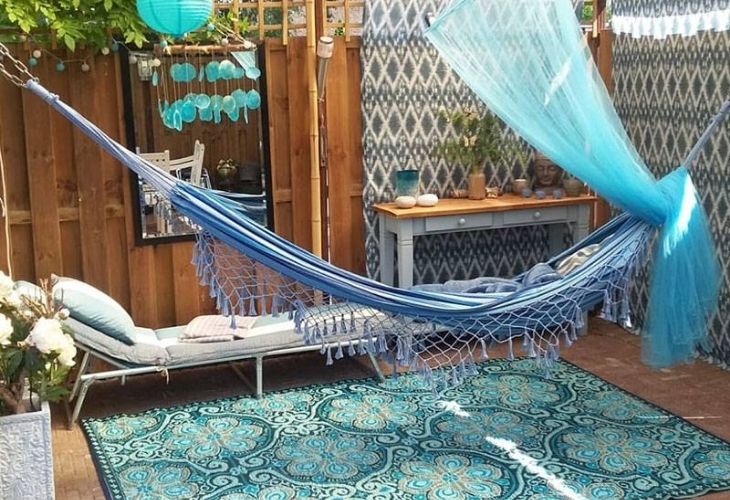 Blauw kleed terras gerecycled plastic hangmat