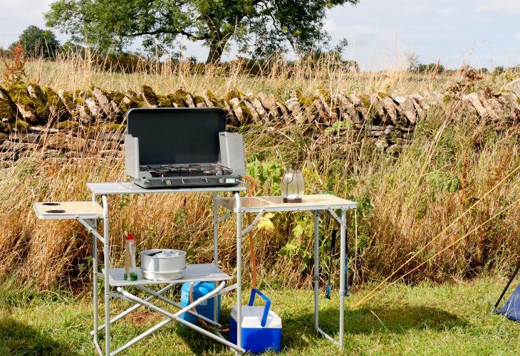 Gasloos koken op de camping moeilijk