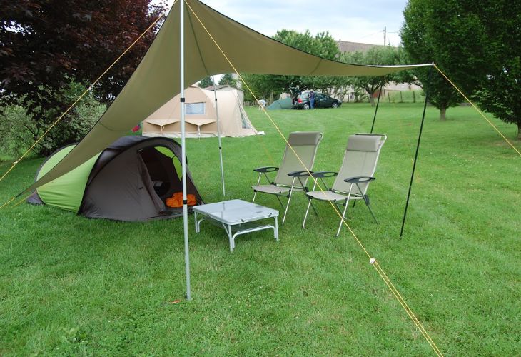 Tarp schaduw