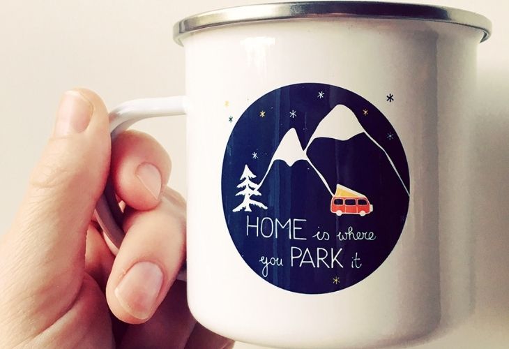 kampeer kado mok home is where you park ik