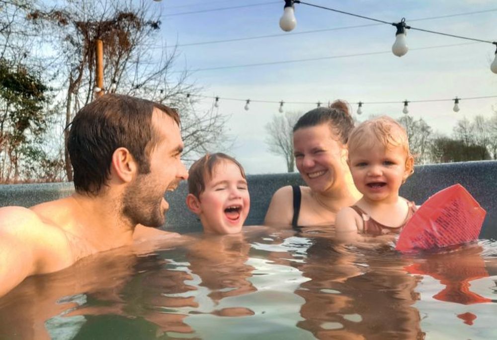 Kampeertrends 2023 Oetdoor hottub