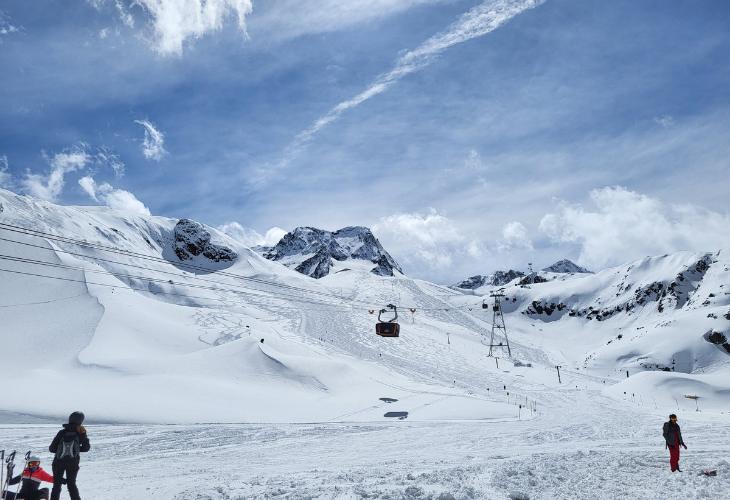 Stubaier Gletscher pistes camper Stubaital