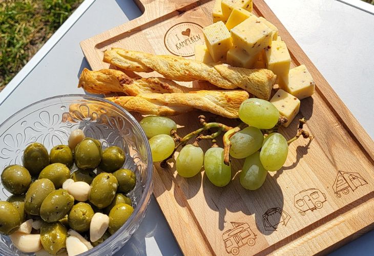 Borrelplank vaderdag camping kamperen 