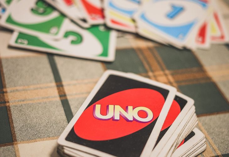 Uno spelletjes voor regenachtige dagen op de camping 